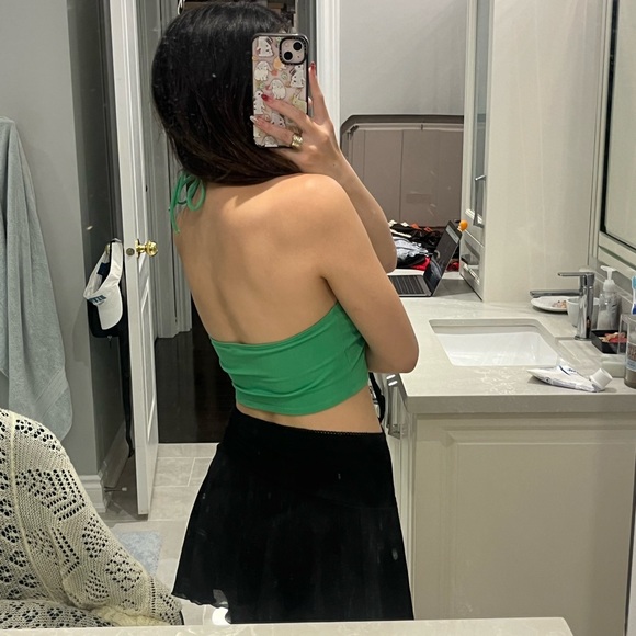 green tie keyhole top - Picture 6 of 6